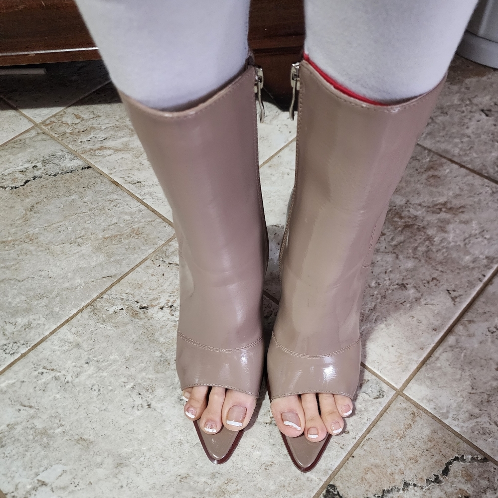 Azalea Wang Heel Booties Size 8.5 - image 3